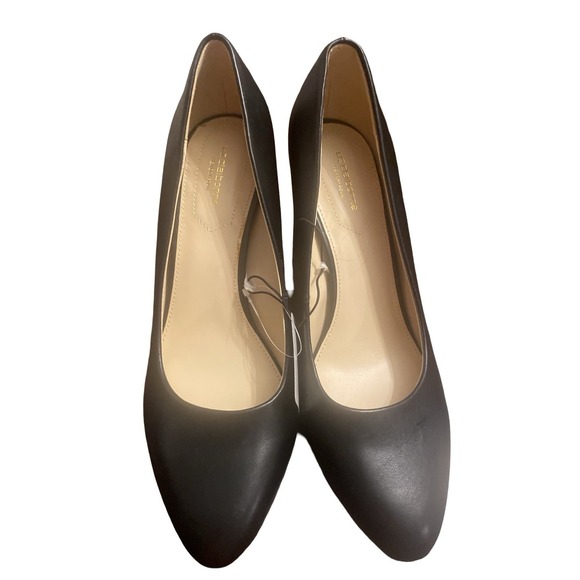 Liz Claiborne Pumps Black Heel Approx. 3 Inches, Gold Accents Size-10M NWT - Picture 2 of 9